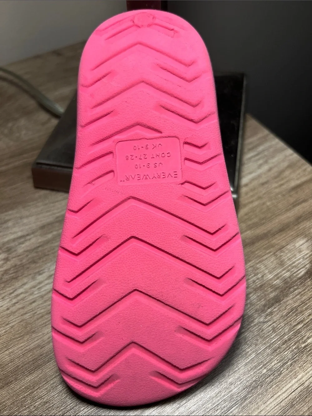 totes Kids Bright Pink Hook-and-Loop Sandals